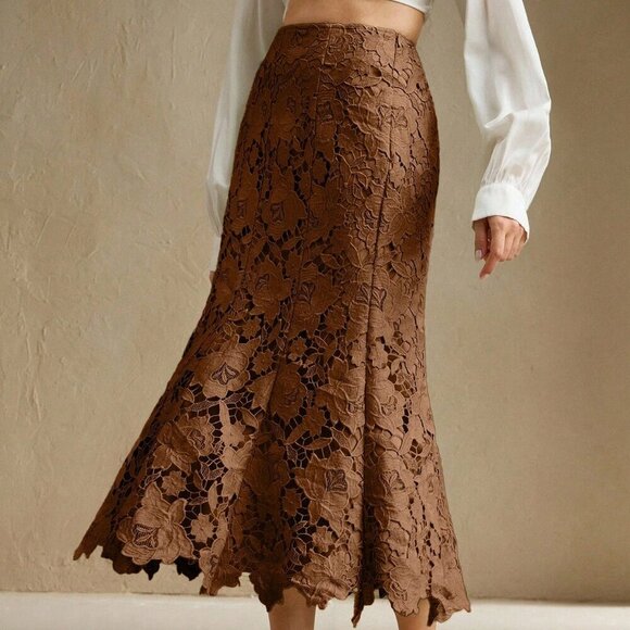 Coffee Brown Elegant Women's Patchwork Design Heavy Lace Hollow-Out Skirt - Picture 5 of 7